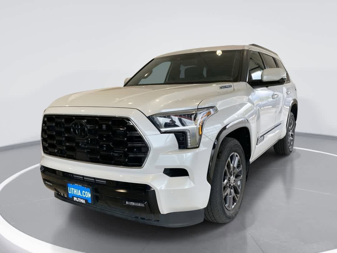 Certified 2024 Toyota Sequoia Platinum AWD/4WD image 1
