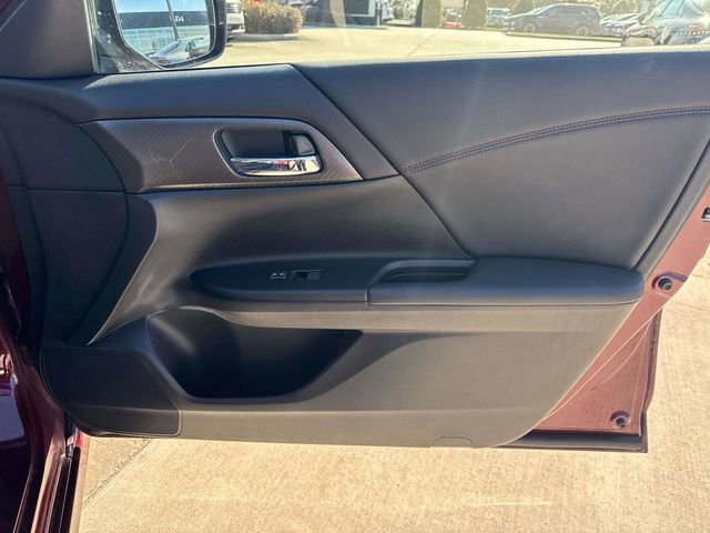 Used 2017 Honda Accord Sport Special Edition image 17
