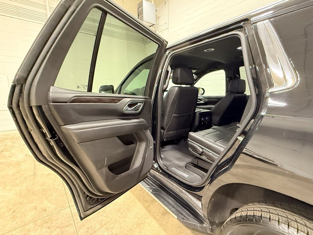 Used 2024 Chevrolet Tahoe LT AWD/4WD image 33