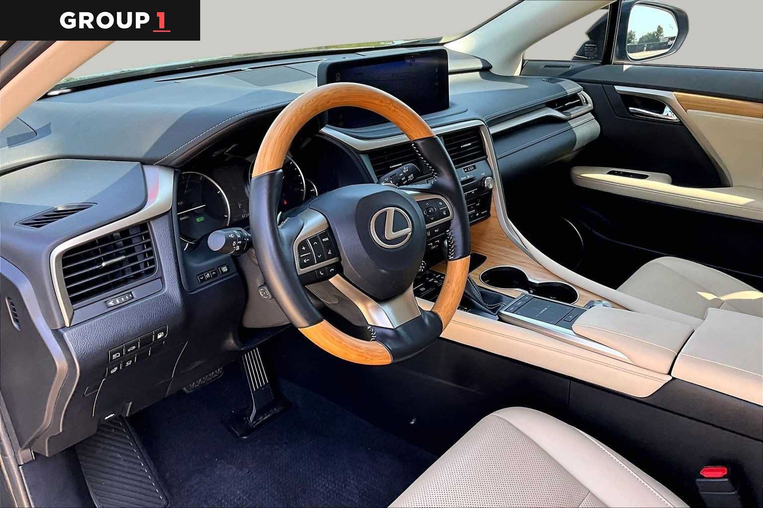 Certified 2022 Lexus RX 450hL AWD w/ Premium Package image 18