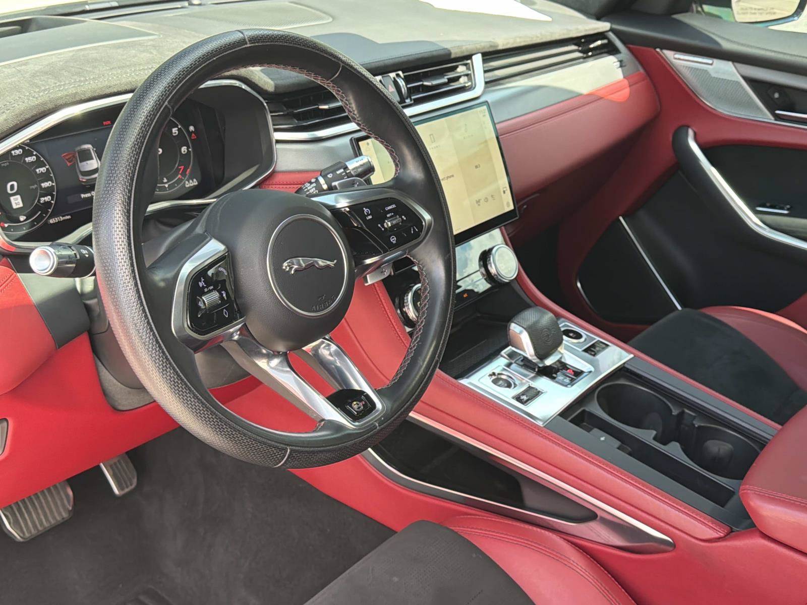 Used 2021 Jaguar F-PACE SVR AWD/4WD image 33