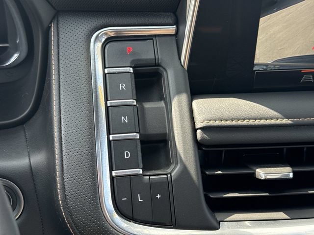 Certified 2022 GMC Yukon XL AT4 AWD/4WD image 15