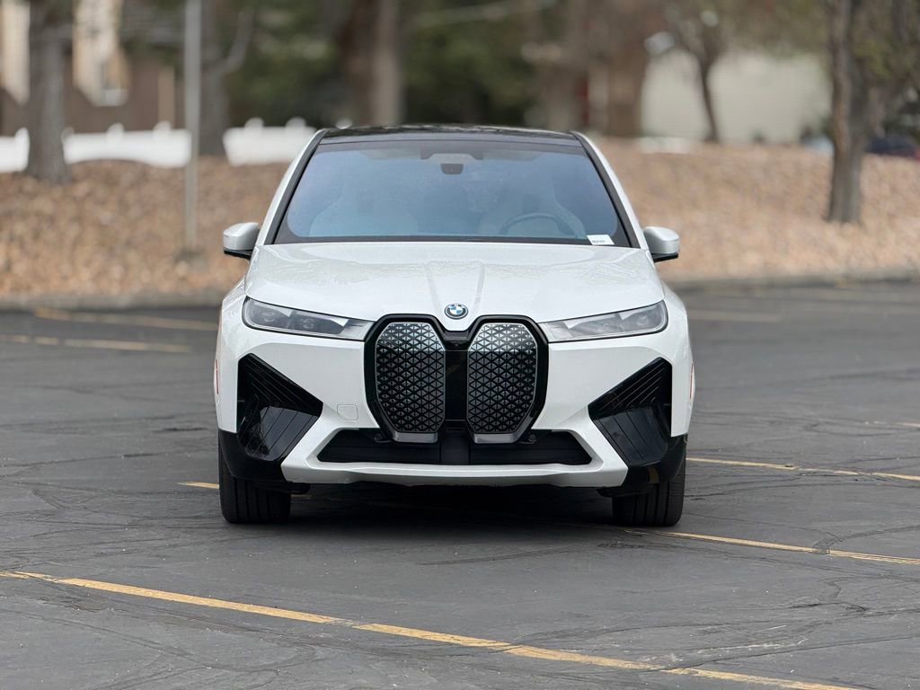 Certified 2023 BMW iX xDrive50 w/ Sport Package image 2