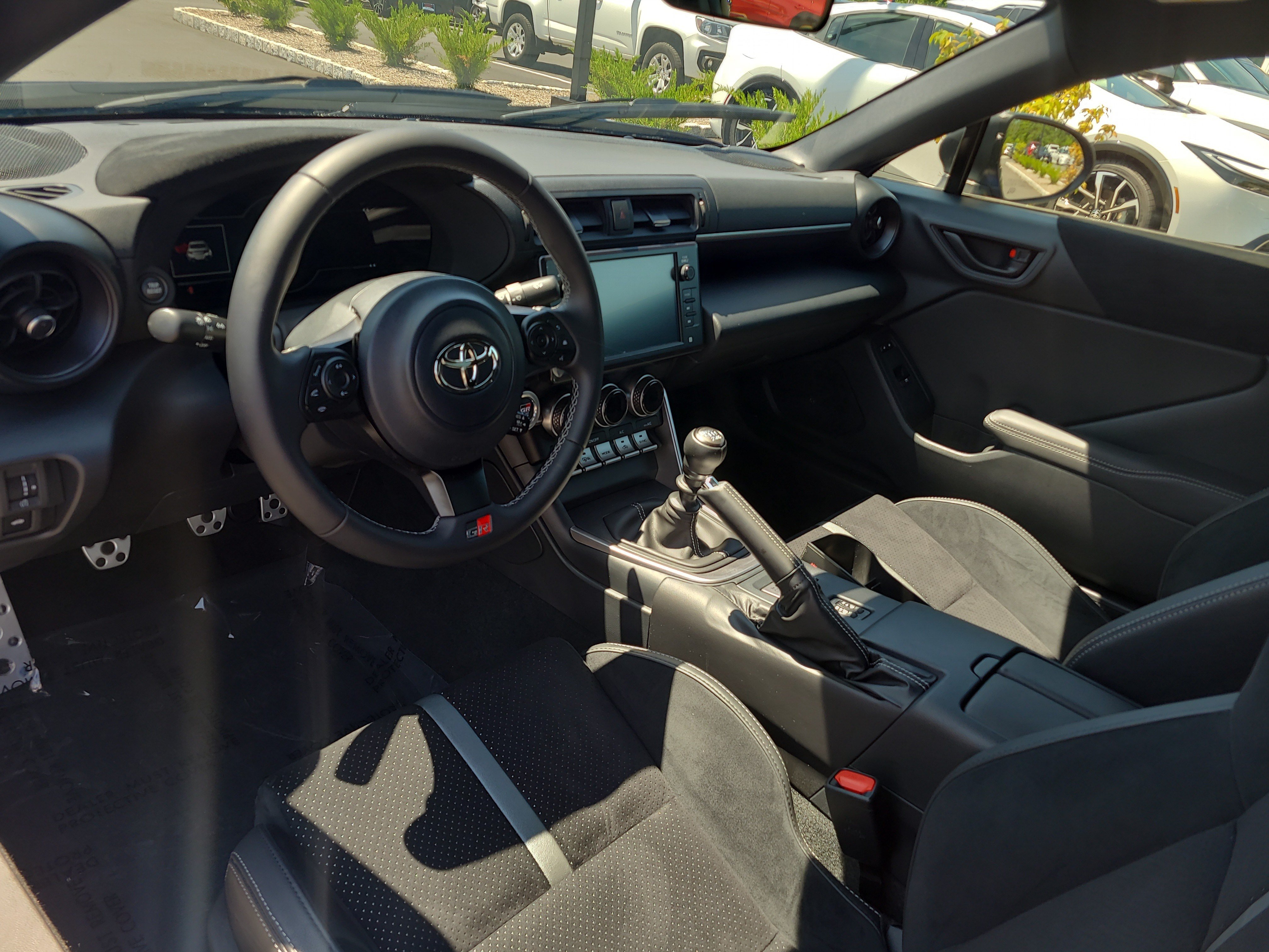 Certified 2026 Toyota GR86 Premium w/ ALL Weather Mat Package (TMS) RWD image 15