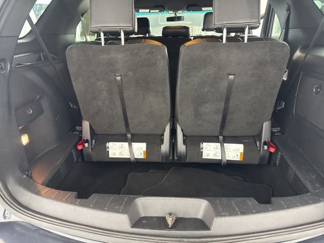 Used 2017 Ford Explorer XLT w/ Equipment Group 202A image 24