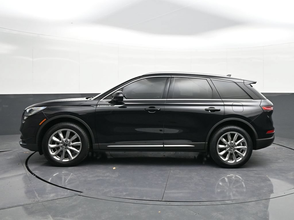 Used 2022 Lincoln Corsair AWD w/ Premium Package image 2