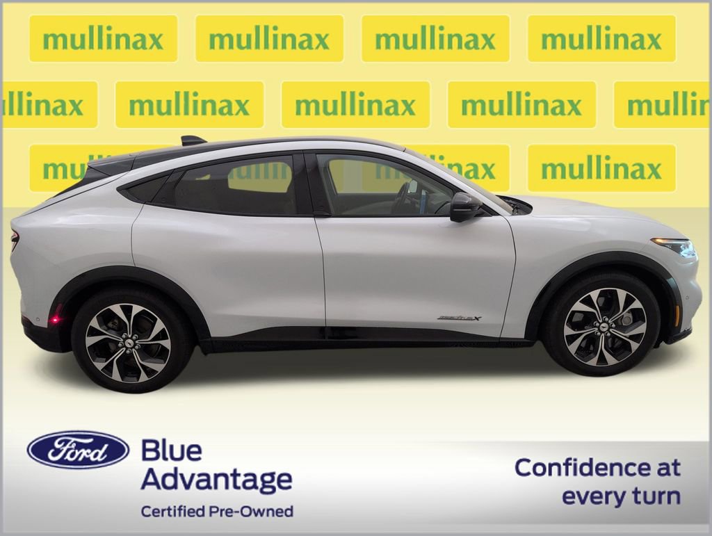 Used 2022 Ford Mustang Mach-E Premium AWD/4WD image 2