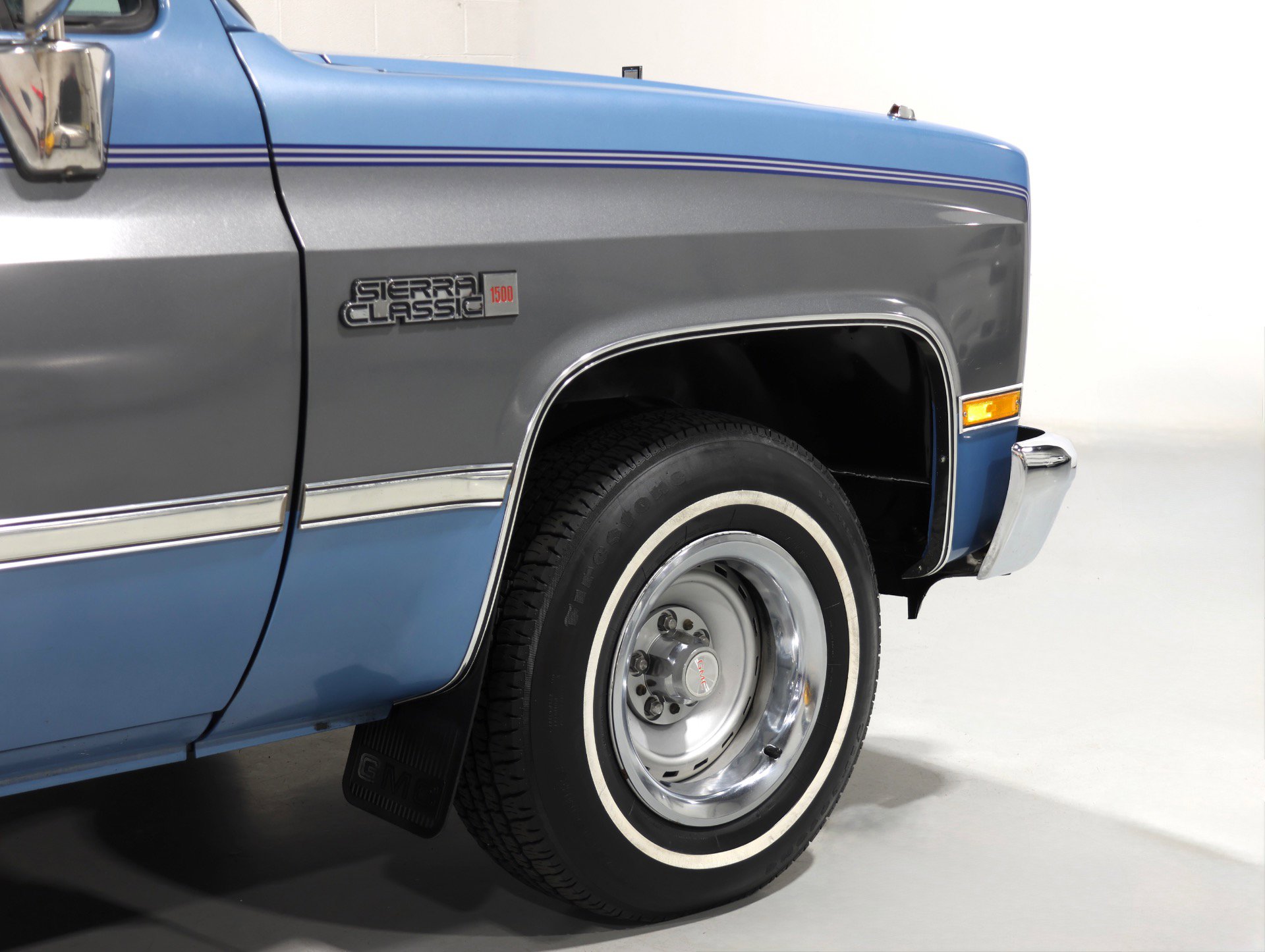 Used 1987 GMC Suburban 2WD image 53