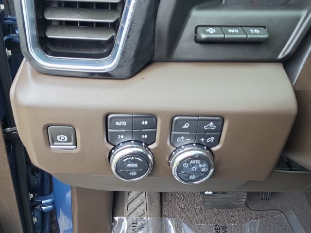 Certified 2024 GMC Sierra 1500 Denali AWD/4WD image 21