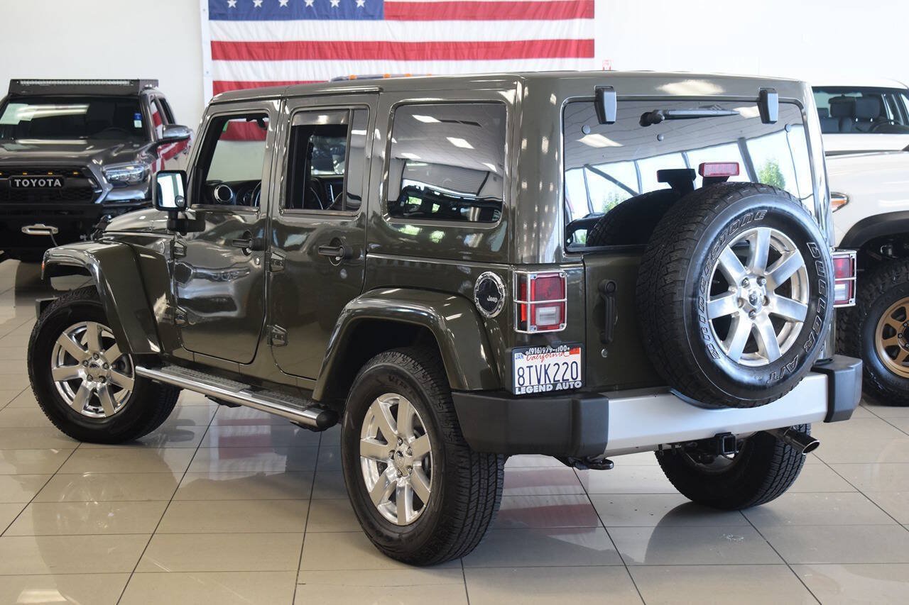 Used 2015 Jeep Wrangler Unlimited Sahara w/ Dual Top Group AWD/4WD image 7