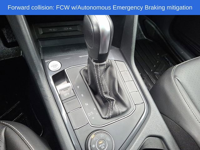 Used 2021 Volkswagen Tiguan SE image 18