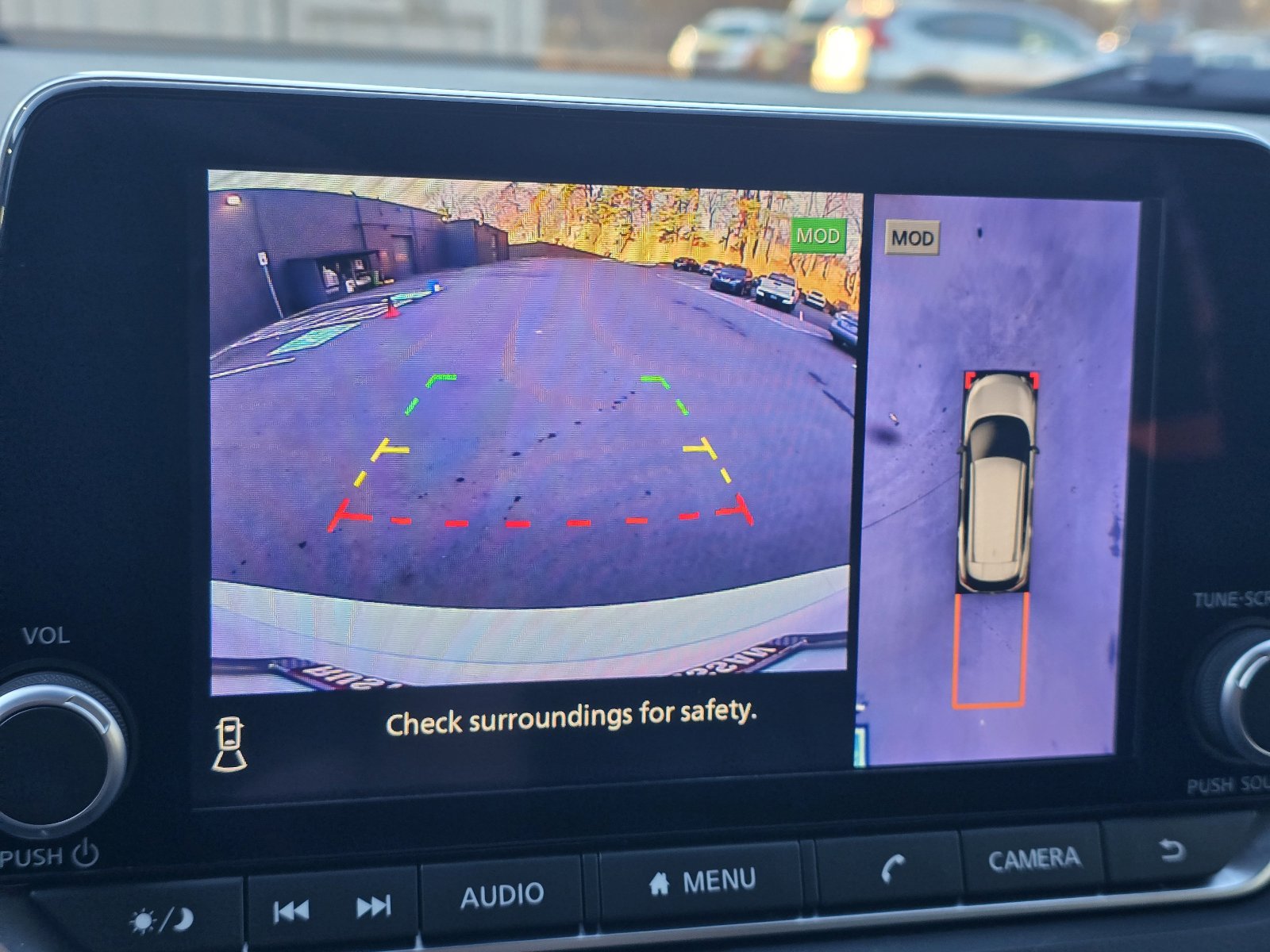 Certified 2025 Nissan Rogue SV image 18