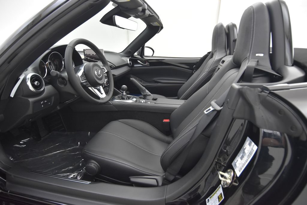 New 2026 MAZDA MX-5 Miata Grand Touring w/ Weather Package RWD image 24