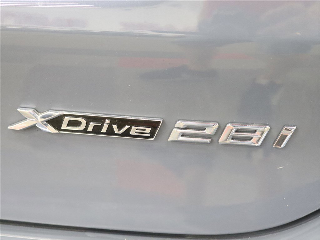 Used 2021 BMW X1 xDrive28i w/ Convenience Package AWD/4WD image 8
