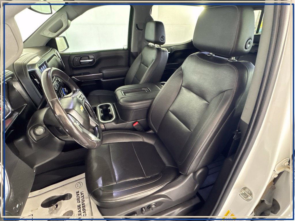 Used 2021 Chevrolet Silverado 1500 LTZ w/ LTZ Convenience Package II AWD/4WD image 31