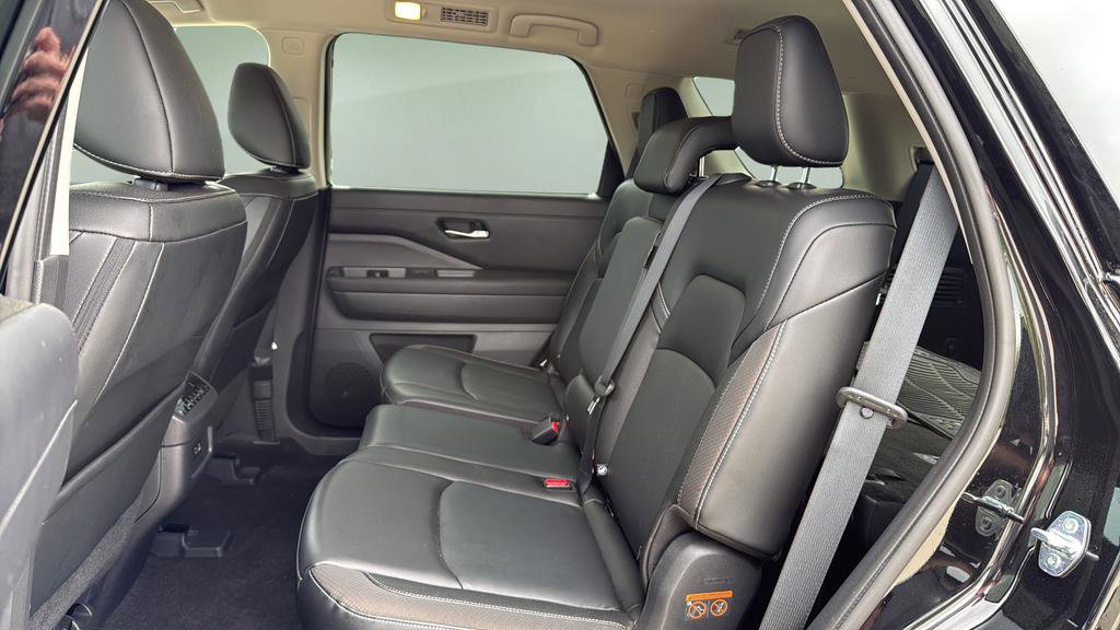 Certified 2023 Nissan Pathfinder SL AWD/4WD image 18