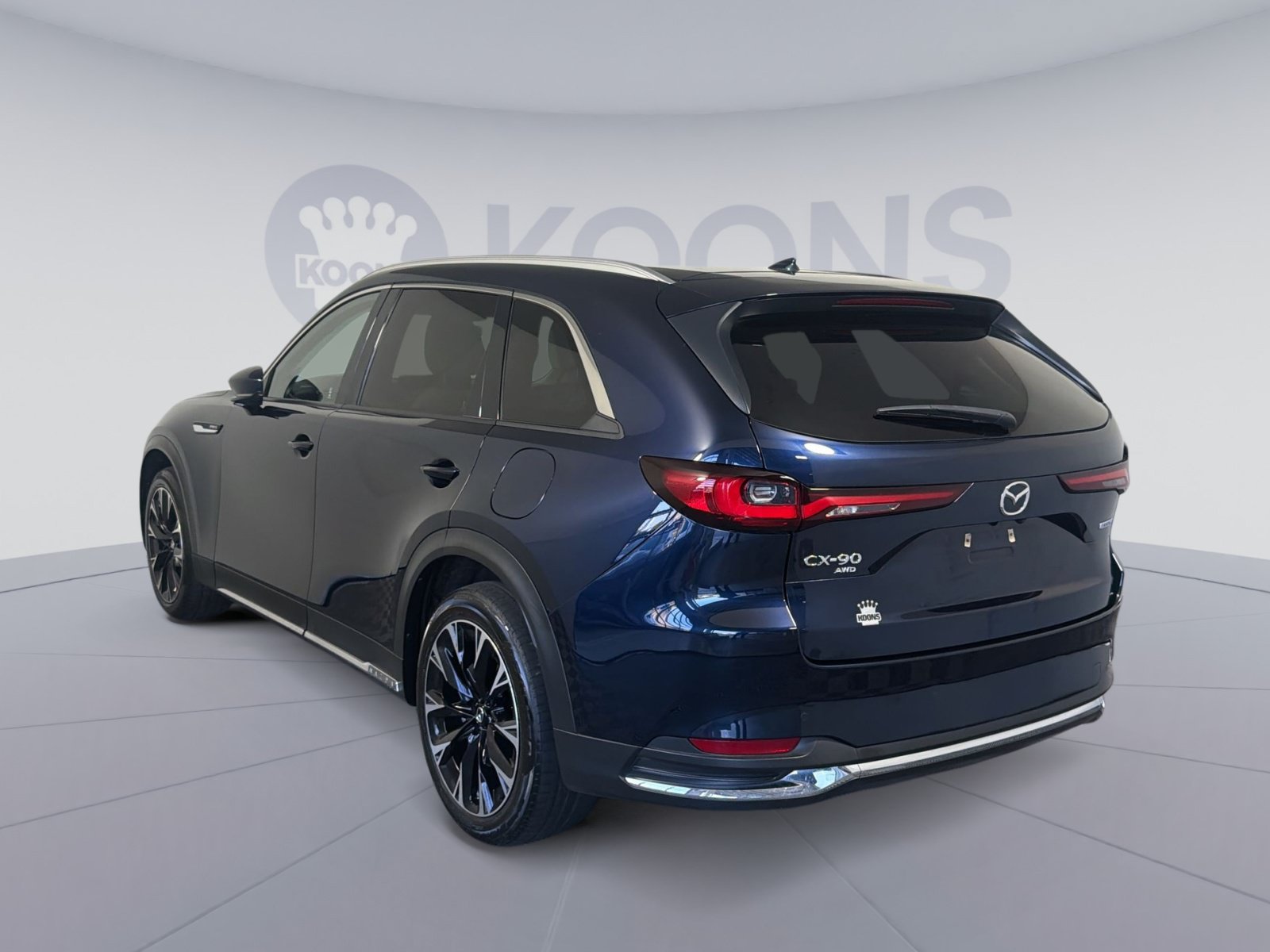 Used 2024 MAZDA CX-90 Plug-In Hybrid w/ Premium Plus AWD/4WD image 4