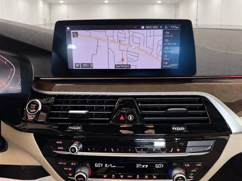Used 2020 BMW 530i xDrive w/ Convenience Package AWD/4WD image 16