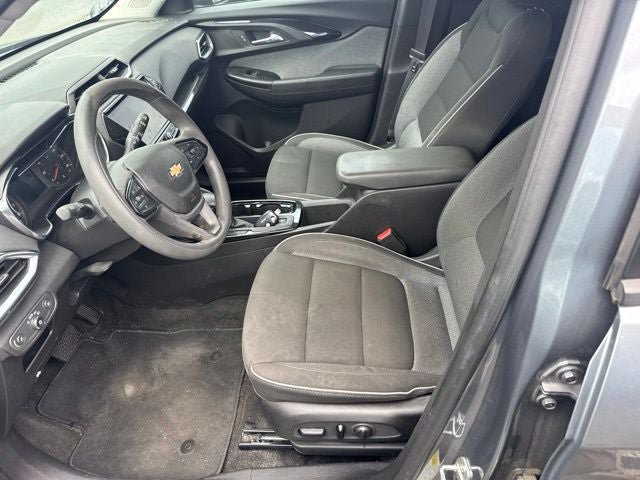 Used 2022 Chevrolet TrailBlazer LT w/ Convenience Package FWD image 28
