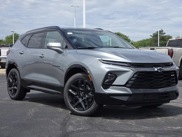 New 2026 Chevrolet Blazer RS w/ Enhanced Convenience Package AWD/4WD image 2