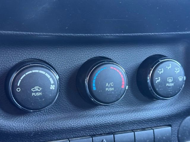 Used 2017 Jeep Wrangler Unlimited Sport w/ Connectivity Group image 11