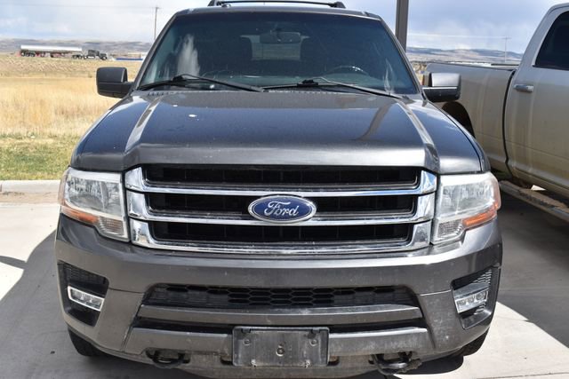 Used 2015 Ford Expedition EL XLT image 2