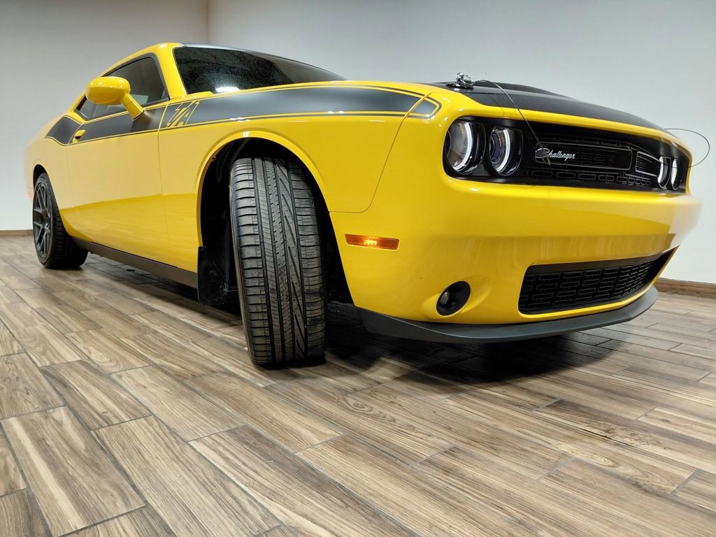 Certified 2017 Dodge Challenger R/T w/ Quick Order Package 22P T/A image 24