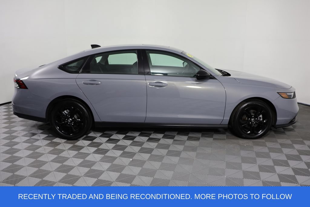 Used 2025 Honda Accord SE image 9