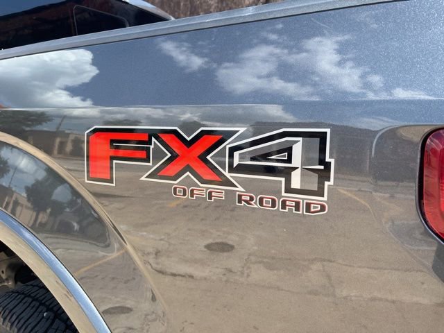 Used 2019 Ford F150 XLT w/ Equipment Group 302A Luxury AWD/4WD image 11