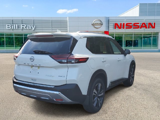 Certified 2023 Nissan Rogue Platinum w/ Platinum Premium Package FWD image 4