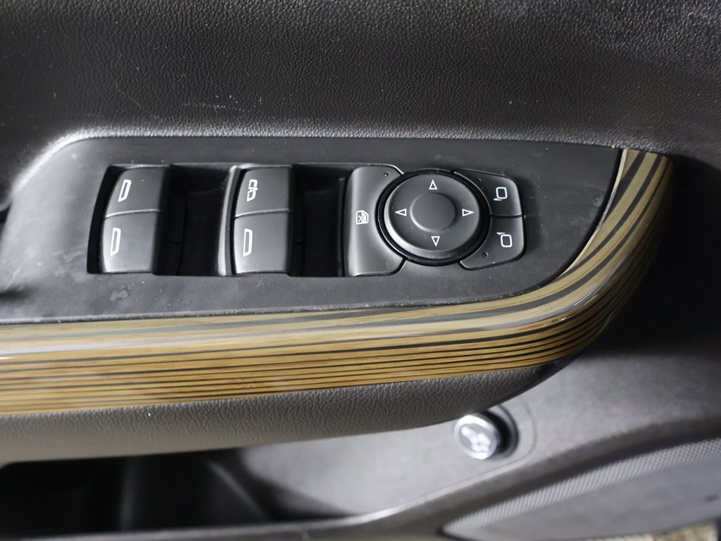 Used 2023 GMC Acadia SLE w/ Driver Convenience Package image 39