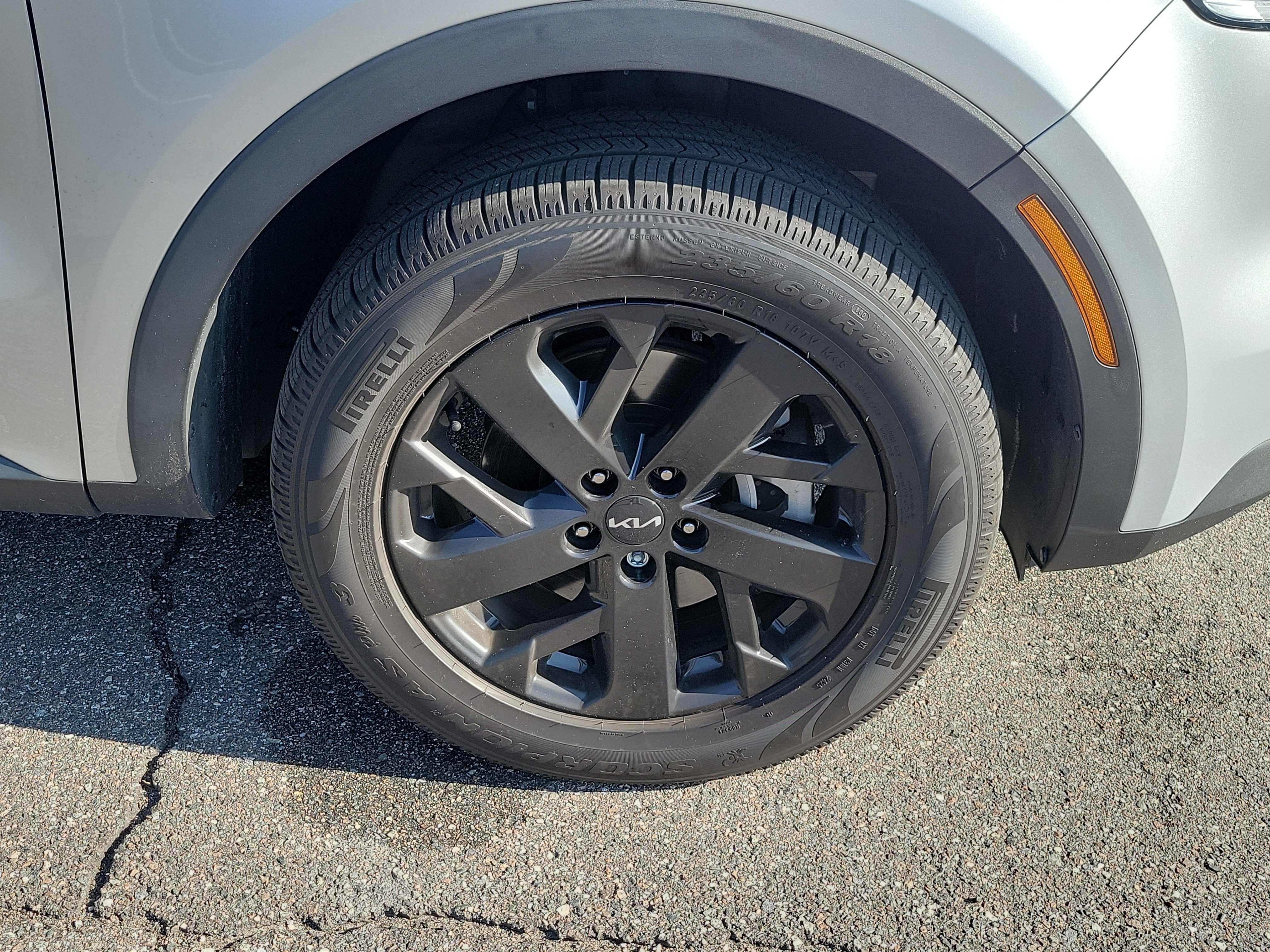 Certified 2022 Kia Sorento S AWD/4WD image 40