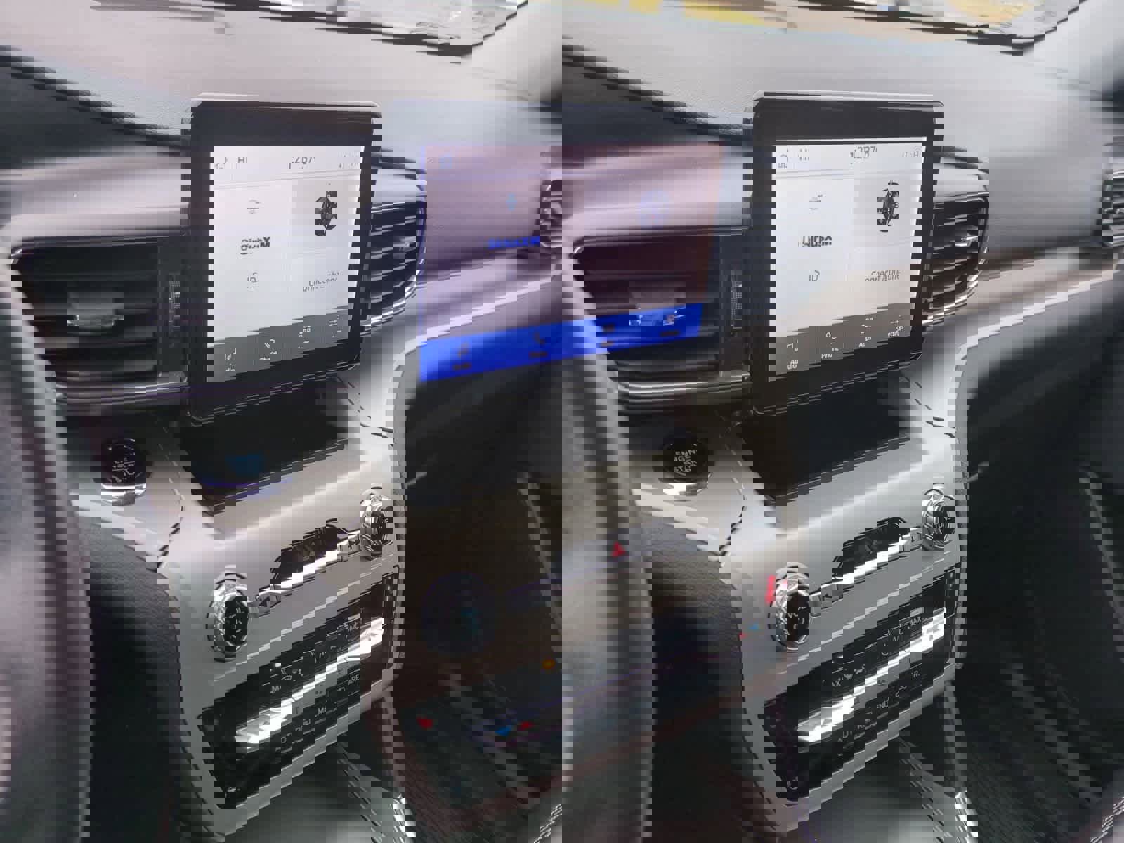 Used 2022 Ford Explorer XLT w/ Equipment Group 202A image 29