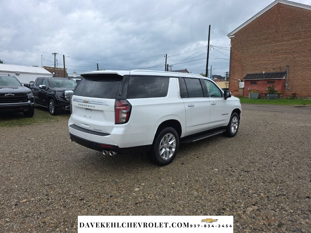 Used 2024 Chevrolet Suburban Premier AWD/4WD image 5