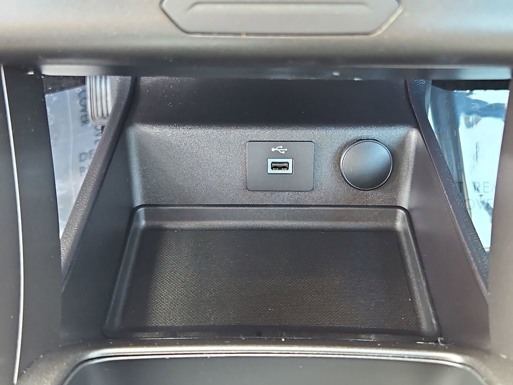 Used 2018 Ford Fusion S FWD image 17