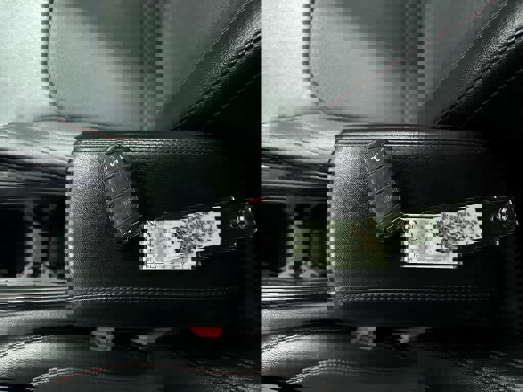 Used 2024 Jeep Compass Trailhawk image 32