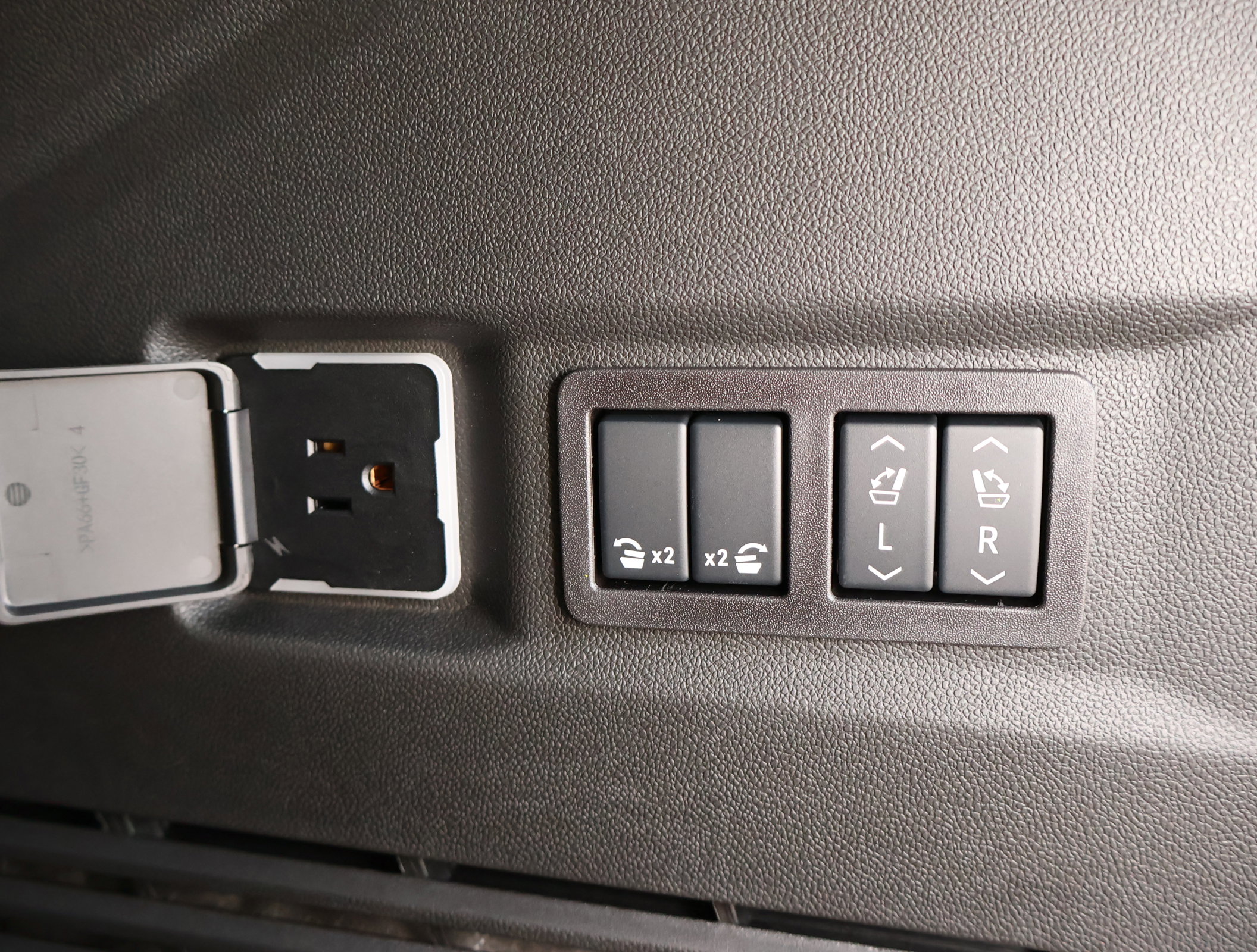 New 2026 Chevrolet Tahoe RST w/ Comfort Package image 26