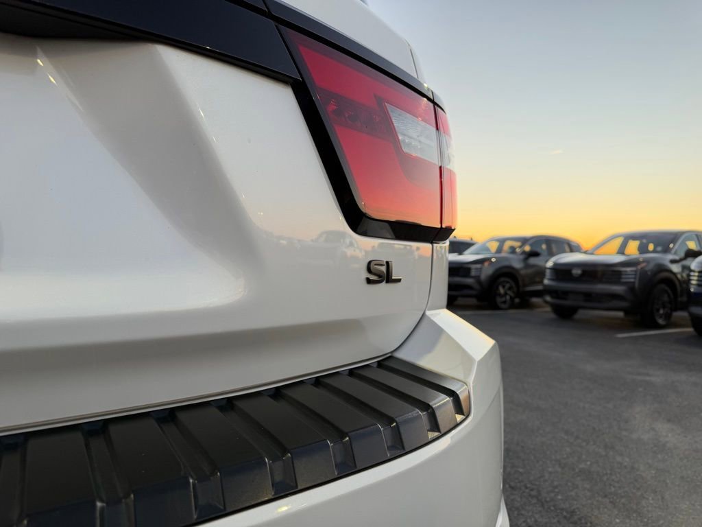 Used 2022 Nissan Armada SL w/ Midnight Edition Package image 43