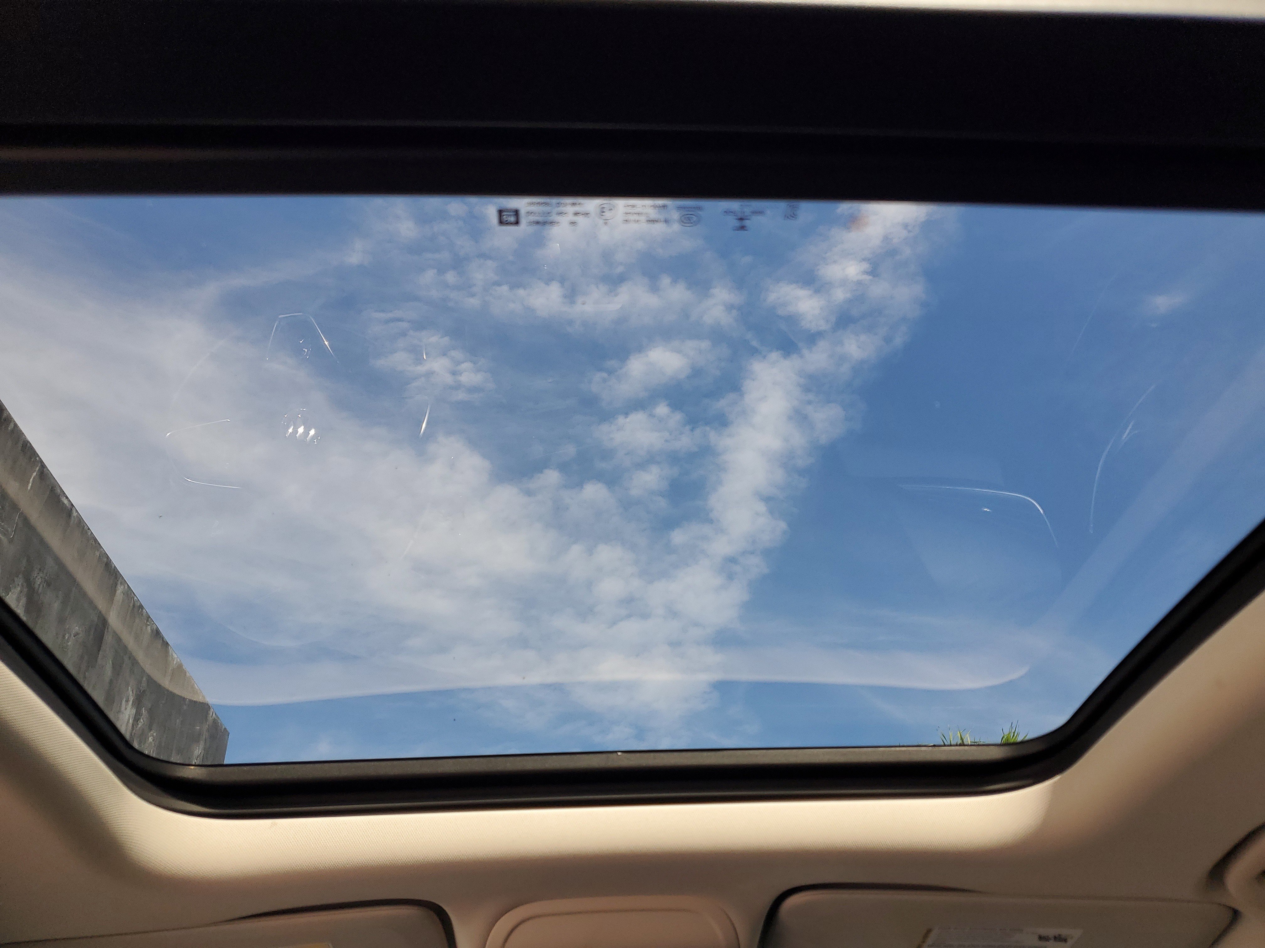 Used 2023 Buick Envision Essence w/ Sport Touring Package image 15