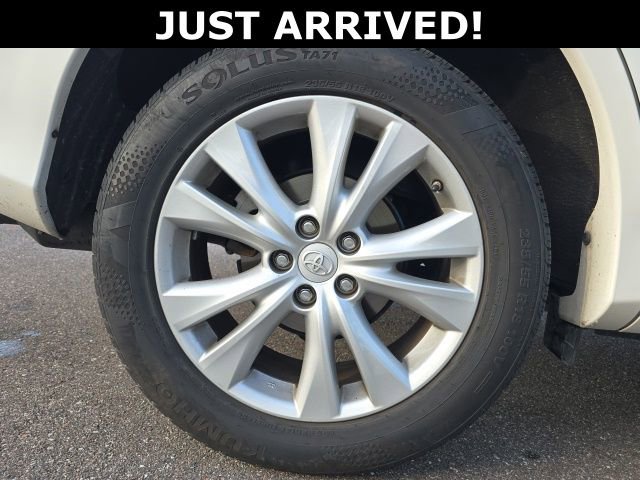 Used 2014 Toyota RAV4 Limited image 6