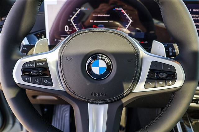 New 2027 BMW X7 xDrive40i w/ M Sport Package AWD/4WD image 14