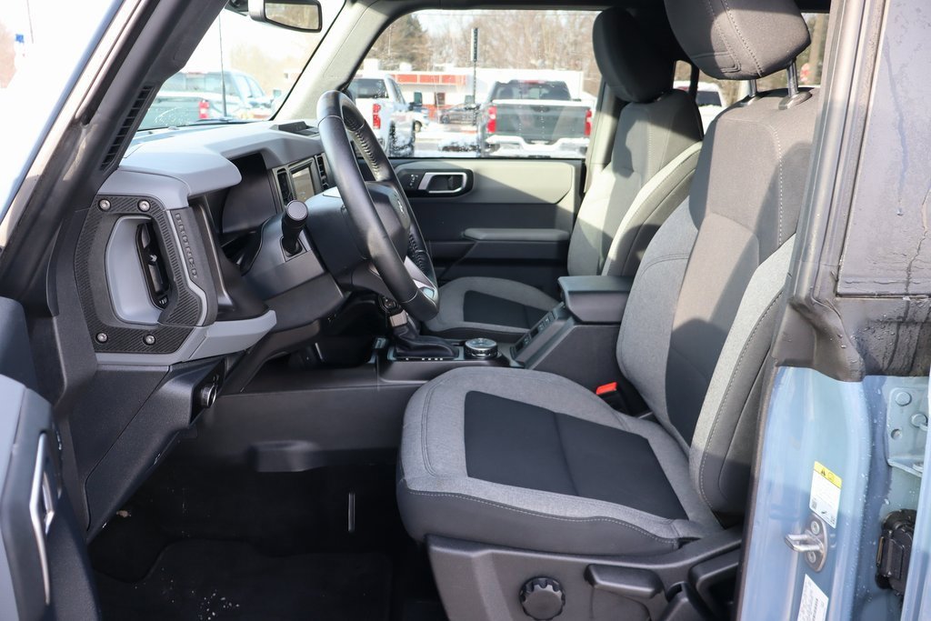 Used 2023 Ford Bronco Big Bend image 5