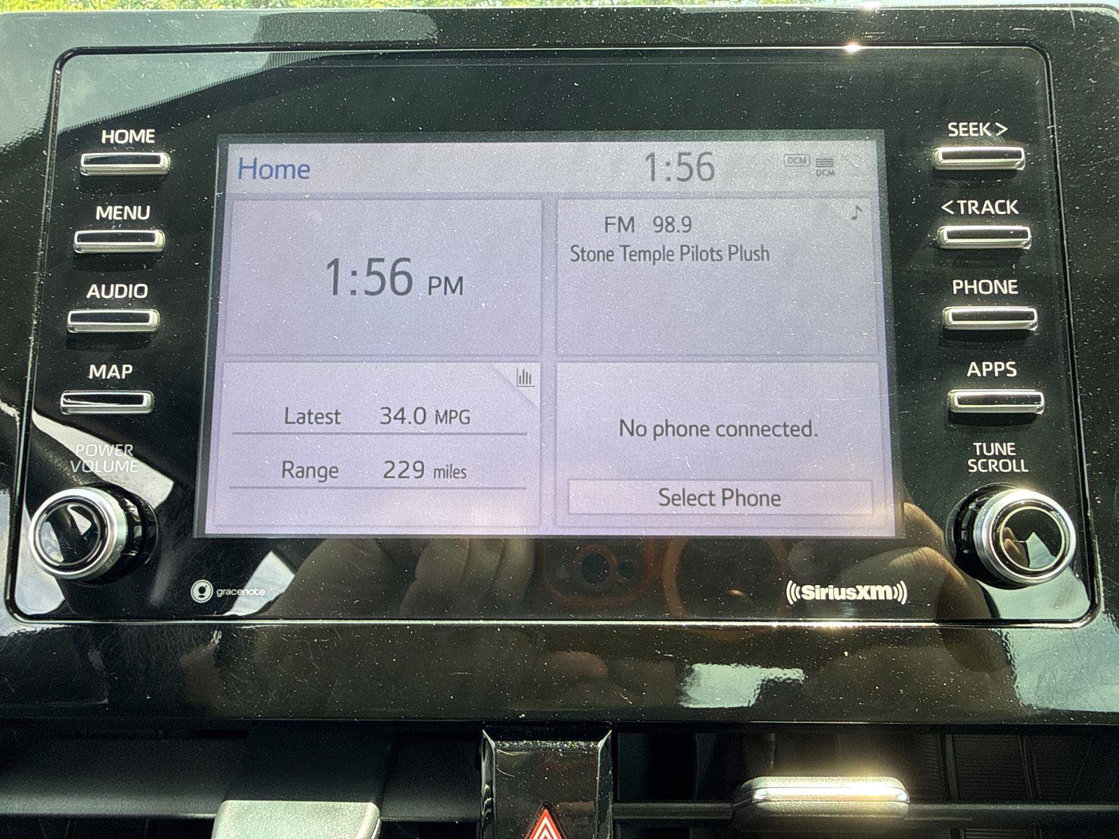 Used 2024 Toyota Camry LE FWD image 18