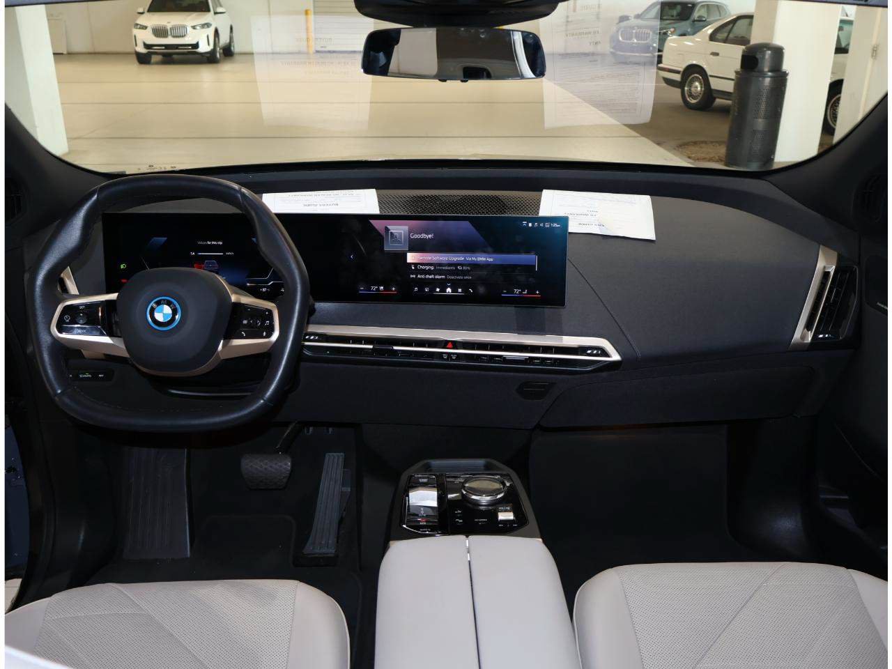 Certified 2024 BMW iX xDrive50 w/ Premium Package AWD/4WD image 18