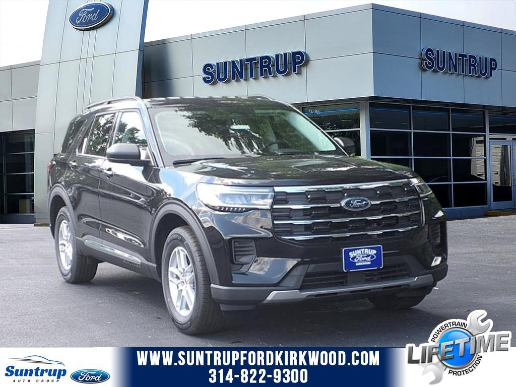 New 2025 Ford Explorer Active image 1