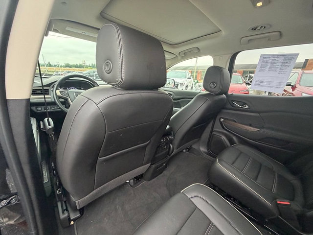Used 2023 GMC Acadia Denali w/ Denali Technology Package AWD/4WD image 13