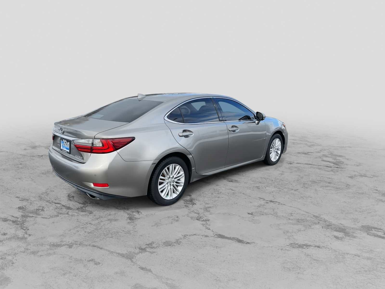 Used 2017 Lexus ES 350 image 8