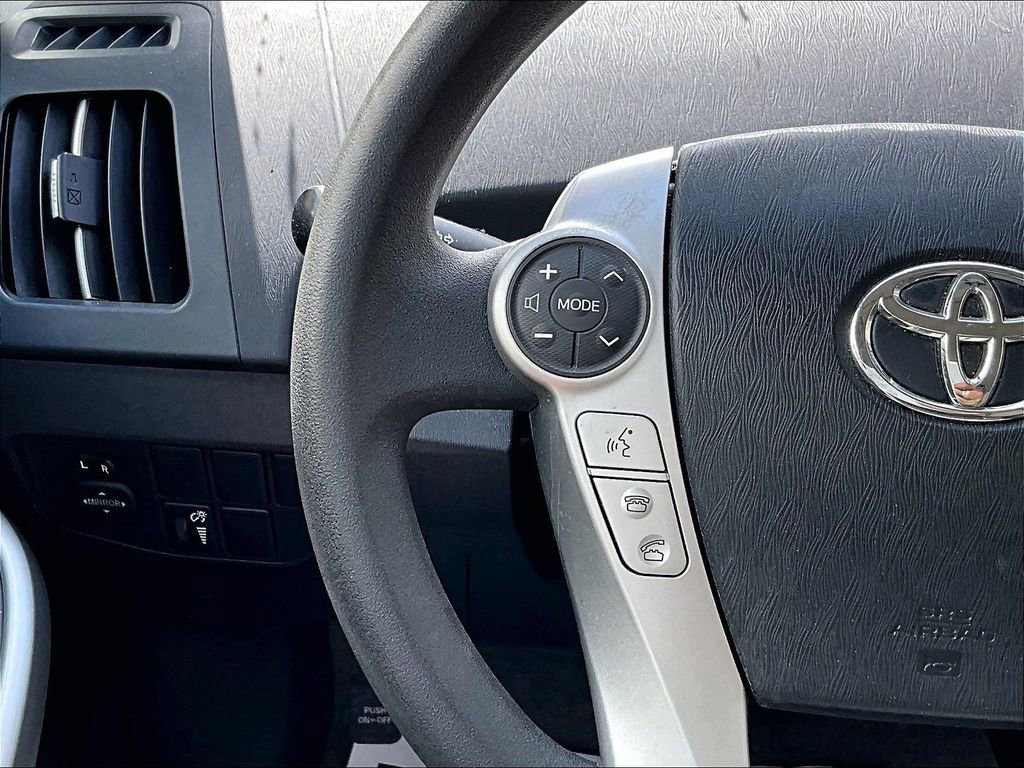 Used 2015 Toyota Prius Three image 15