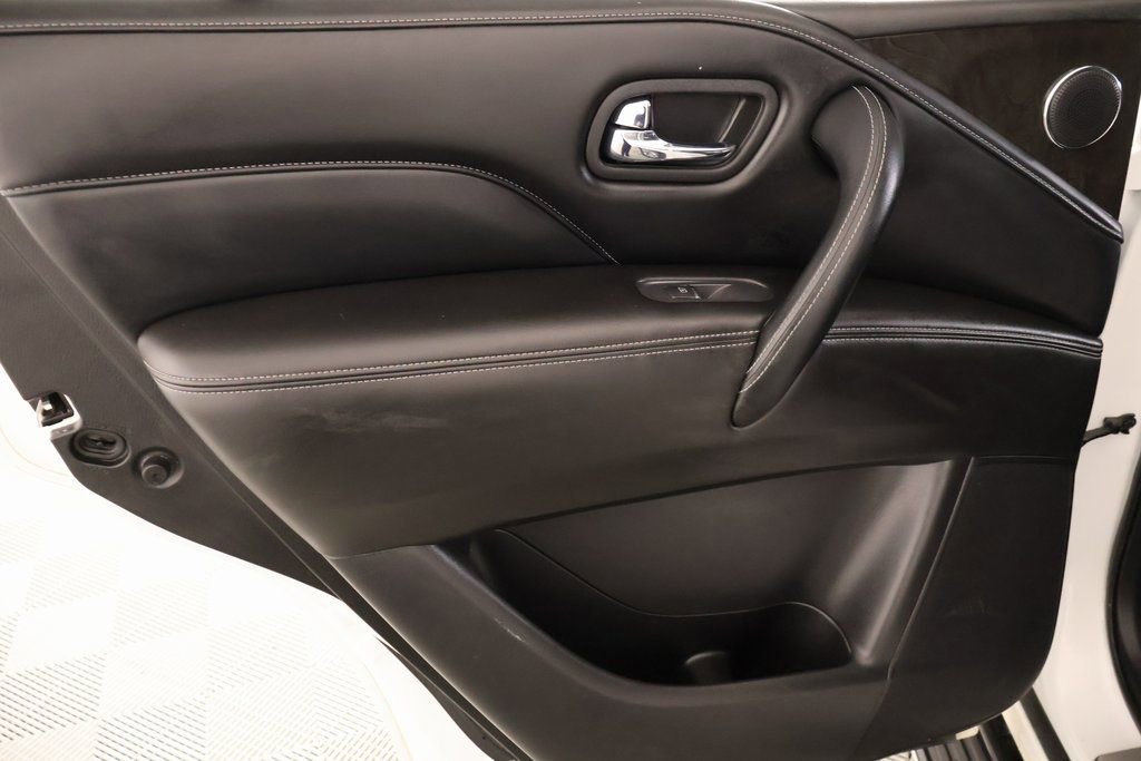 Used 2023 INFINITI QX80 Luxe w/ Cargo Package image 19