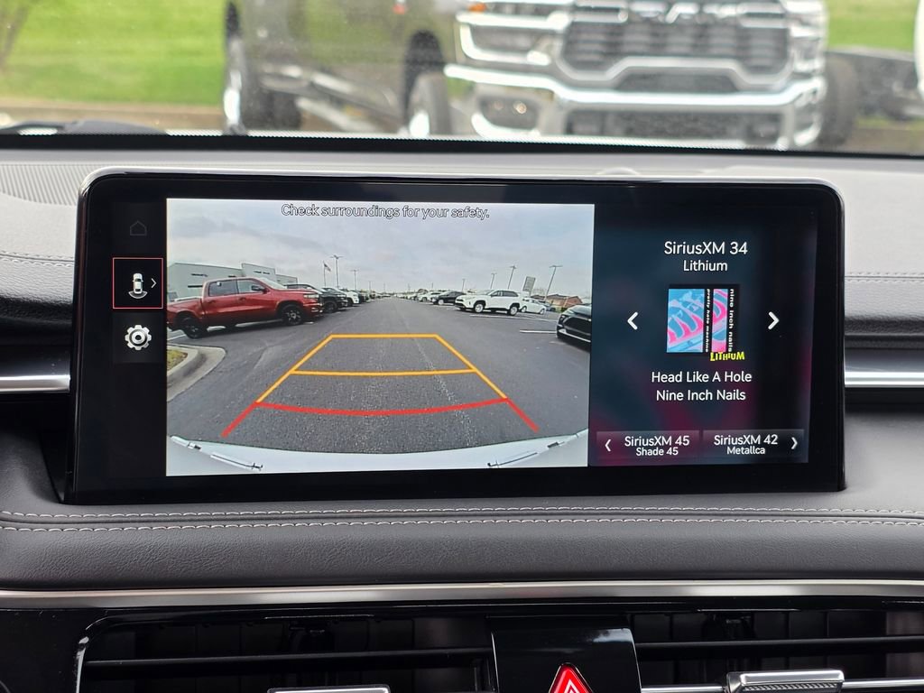 Used 2025 Genesis G70 2.5T AWD/4WD image 26